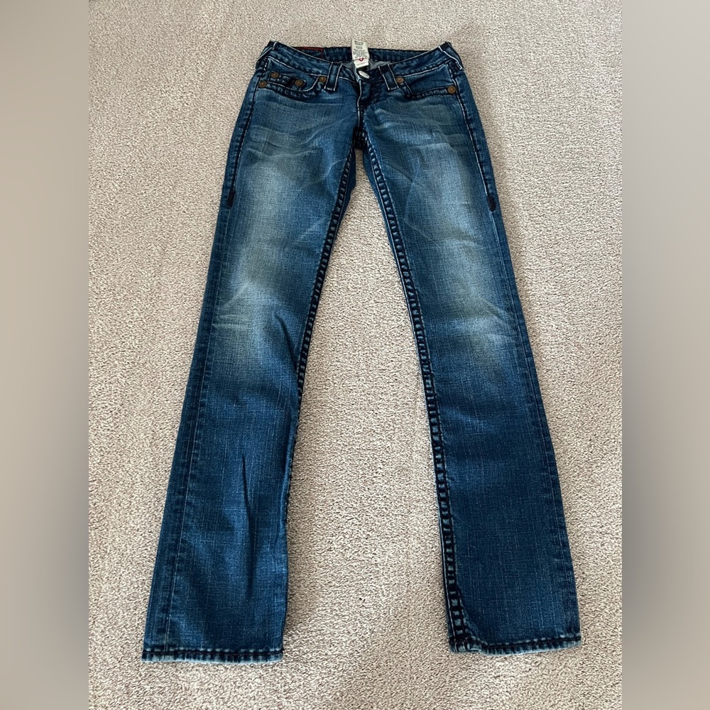 TRUE RELIGION “JOHNNY SUPER T” LOW RISE JEANS!